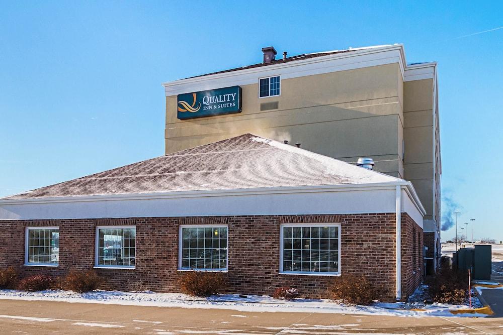 Suburban Studios Waterloo Exterior photo
